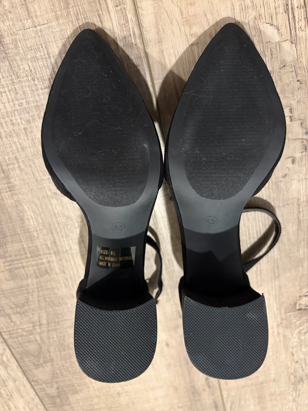 NWOT Lulus Women's Black Pointed Ankle-Strap Block Heels - Picture 5 of 6